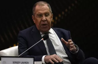 Λαβρόφ: Η Ρωσία δημοσίευσε σήμερα το ενημερωμένο πυρηνικό δόγμα της