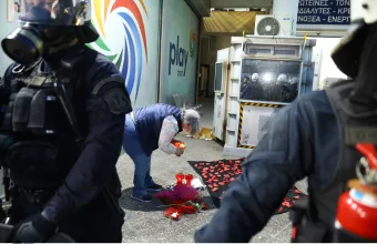 «Κυρία μου δεν είναι ταξί...»