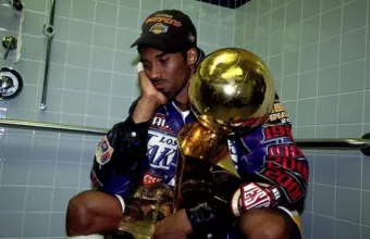 Το δαχτυλίδι του Κόμπι Μπράιαντ πουλήθηκε 1 εκατομμύριο δολάρια