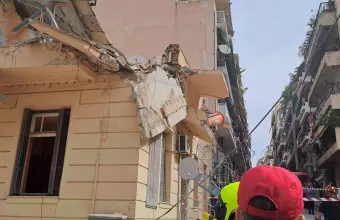 Η διπλή τριπλή εργασία...