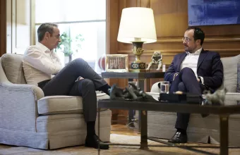 Τριμερή άτυπη συνάντηση Κυπριακό