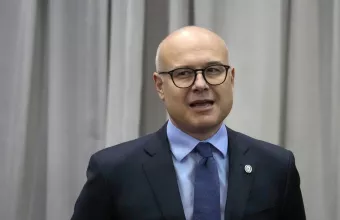 Σερβία: Ψήφος εμπιστοσύνης στη νέα κυβέρνηση του Μίλος Βούτσεβιτς
