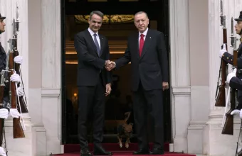 Κυβερνητικές πηγές για συνάντηση Μητσοτάκη- Ερντογάν: 