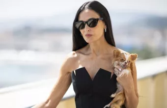 Η Demi Moore