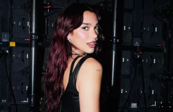 Η Dua Lipa