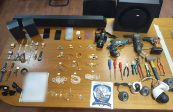 Eξαρθρώθηκε σπείρα διαρρηκτών