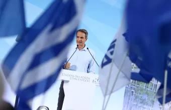 Αυλαία στην προεκλογική εκστρατεία με την ομιλία του Μητσοτάκη στο Σύνταγμα