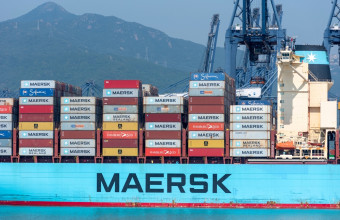 Maersk: Οι επιπτώσεις από την κατάσταση στην Ερυθρά Θάλασσα συνεχίζουν να εντείνονται