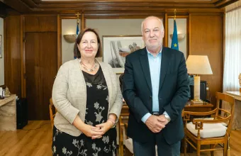 Δικαστικός χάρτης, ενδοοικογενειακή βία στη συνάντηση Φλωρίδη- πρέσβη Ολλανδίας 