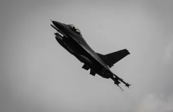 F-16