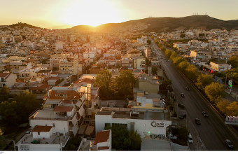 Σπίτια υπάρχουν, λεφτά όμως υπάρχουν; Ή το αντίθετο;