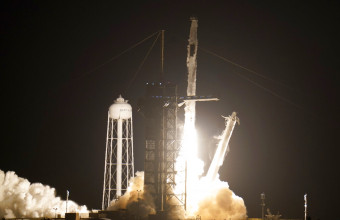 SpaceX: Απογειώθηκε η κάψουλα διάσωσης για τους 2 εγκλωβισμένους αστροναύτες στον Διεθνή Διαστημικό Σταθμό ISS 