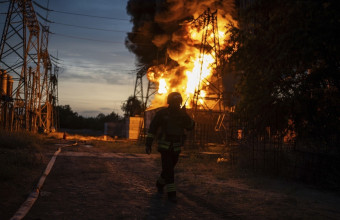 Χάρκοβο: 3 νεκροί- 22 τραυματίες από ρωσική επίθεση σε πολυκατοικία