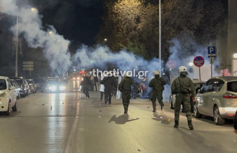 Θεσσαλονίκη: Πέτρες και μολότοφ εναντίον αστυνομικών μέσα από το ΑΠΘ – 6 προσαγωγές