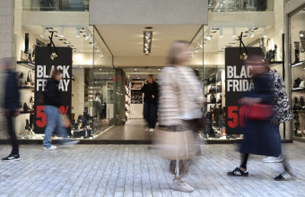 ΕΒΕ: Black Friday και Cyber Monday ικανοποίησαν εμπόρους και καταναλωτές