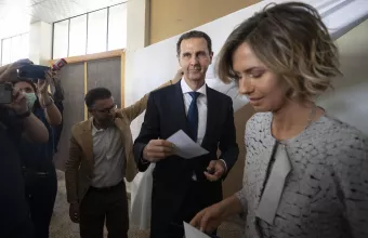 Άσαντ με τη σύζυγό του