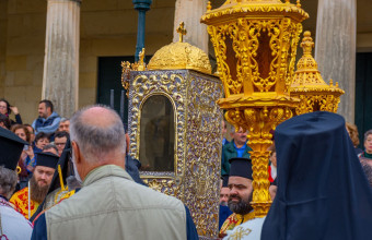 Άγιος Σπυρίδωνας: Γιορτάζει σήμερα η Κέρκυρα και ο Πειραιάς