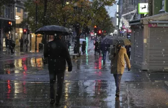 Κακοκαιρία Βρετανία Κακοκαιρία