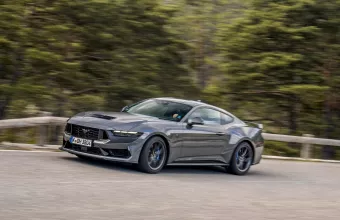 FORD MUSTANG DARK HORSE