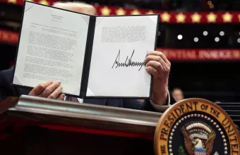 Έφεση της κυβέρνησης Τραμπ σε δικαστική απόφαση που μπλοκάρει τους ανταποδοτικούς δασμούς