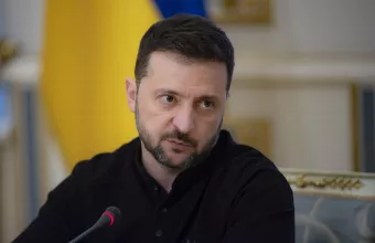 ΗΠΑ: Ίσως πρέπει να παραιτηθεί από πρόεδρος ο Ζελένσκι