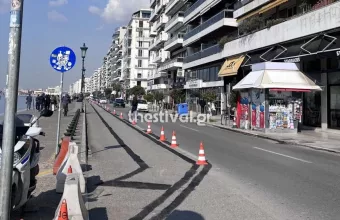 Θεσσαλονίκη: «Ξηλώνεται» από τη Λ. Νίκης ο ποδηλατόδρομος - Βίντεο