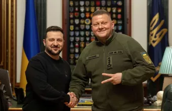 Ζαλούσνι: Ο «διάδοχος» του Ζελένσκι στηρίζει τον Ουκρανό πρόεδρο 