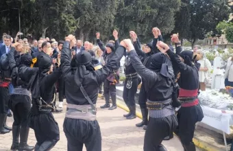 Καλαμαριά: Aναβίωσε το Ταφικό Έθιμο στα Κοιμητήρια 