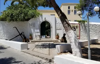 Σπέτσες