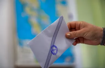 Δημοσκόπηση Opinion Poll: Η Νέα Δημοκρατία ενισχύεται