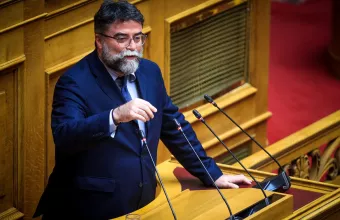 Βασίλης Οικονόμου
