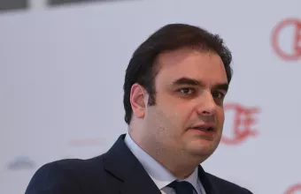 Ο Κυριάκος Πιερρακάκης στα γραφεία του Τεχνικού Επιμελητηρίου Ελλάδος