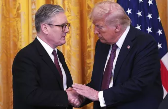 Τραμπ Στάρμερ