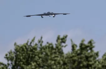  B-2 bomber