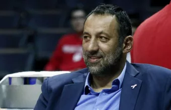 Βλάντε Ντίβατς