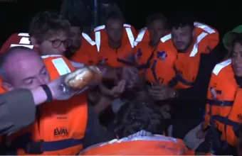 Ήταν ένα μικρό καράβι... που έπνιξε την αριστερή υποκρισία 