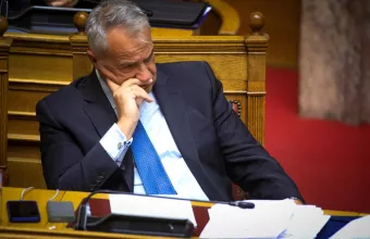 ΟΠΕΚΕΠΕ: Πώς η κυβέρνηση οδηγήθηκε στις 4 παραιτήσεις – Όλο το παρασκήνιο 