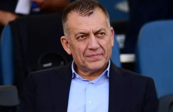 Γιάννης Βρούτσης