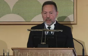 Στουρνάρας: Εντατικοποιούνται οι έλεγχοι για ξέπλυμα μαύρου χρήματος