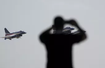 Κίνα: Έτοιμη να πουλήσει μαχητικά J-10 νέας γενιάς στο Ιράν - Ανησυχία στο Ισραήλ
