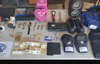 Κλόπες σε Μέγαρα και Νέα Περάμο - Ευρήματα