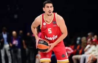 Ολυμπιακός: Βελτιωμένη πρόταση στον Λαρεντζάκη, ζήτησε χρόνο ο παίκτης