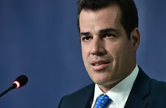 Πλεύρης