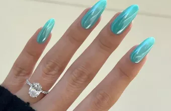 Pool nails trend