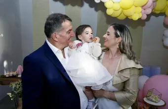 Πύρρος Δήμας κόρη