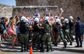 Επεισόδια στη Ρόδο