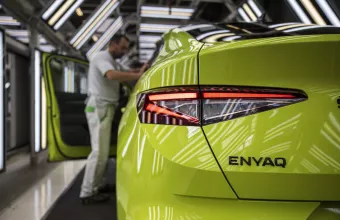 Porsche: Γίνεται ο... φτωχός συγγενής της «λαμπερής» Skoda