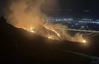 Φωτιά στην Πάτρα: Συγκλονιστικό βίντεο δείχνει την πύρινη λαίλαπα