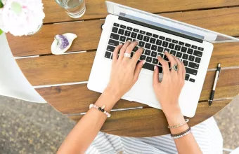 Βρες δουλειά τον Αύγουστο