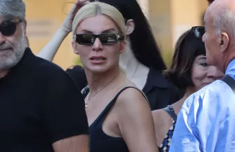 κηδεία Νικολαΐδου